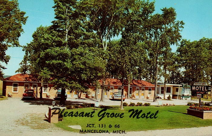 Pleasant Grove Motel (Mancelona Motel) - Old Postcard